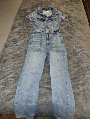 EUC Good American Light Wash Denim Overalls Jumpsuit